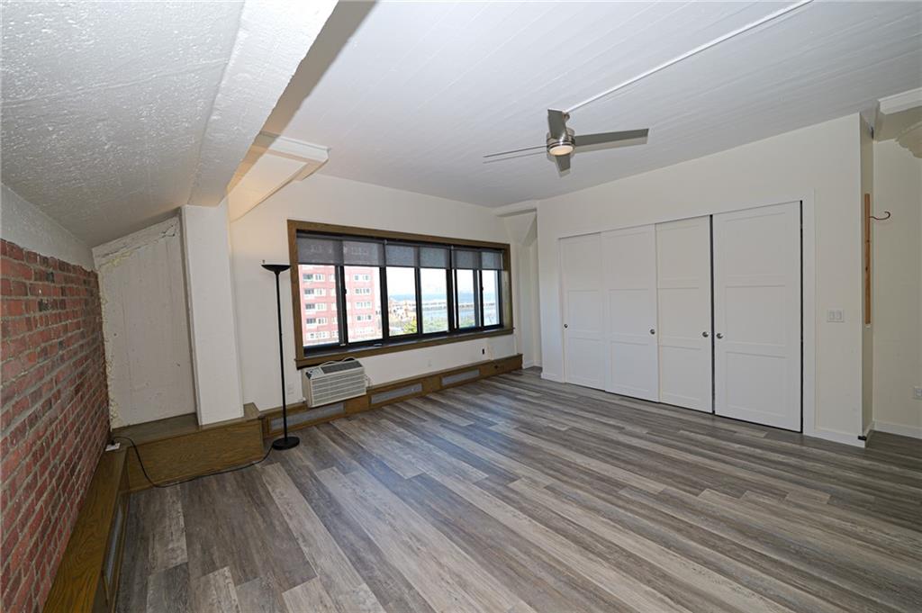 10 Bay Street Land St. George Staten Island NY 10301