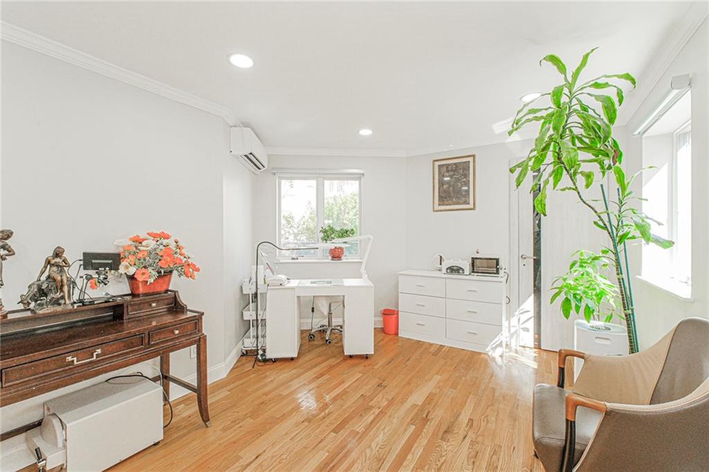 2809 East 28th Street Sheepshead Bay Brooklyn NY 11235