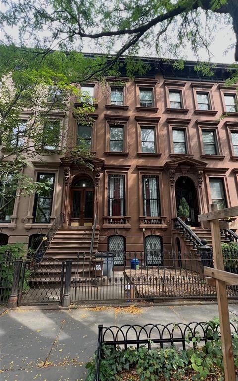 379 Grand Avenue Clinton Hill Brooklyn NY 11238