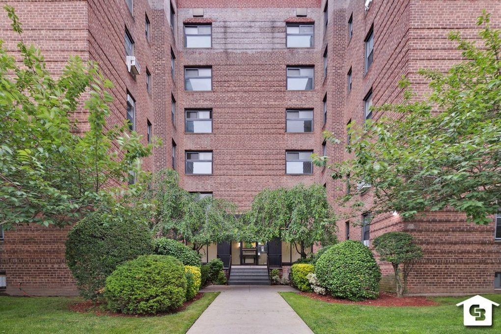 2209 Knapp Street Marine Park Brooklyn NY 11229