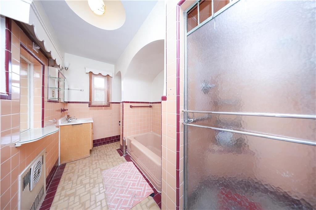 4715 Bedford Avenue Sheepshead Bay Brooklyn NY 11235