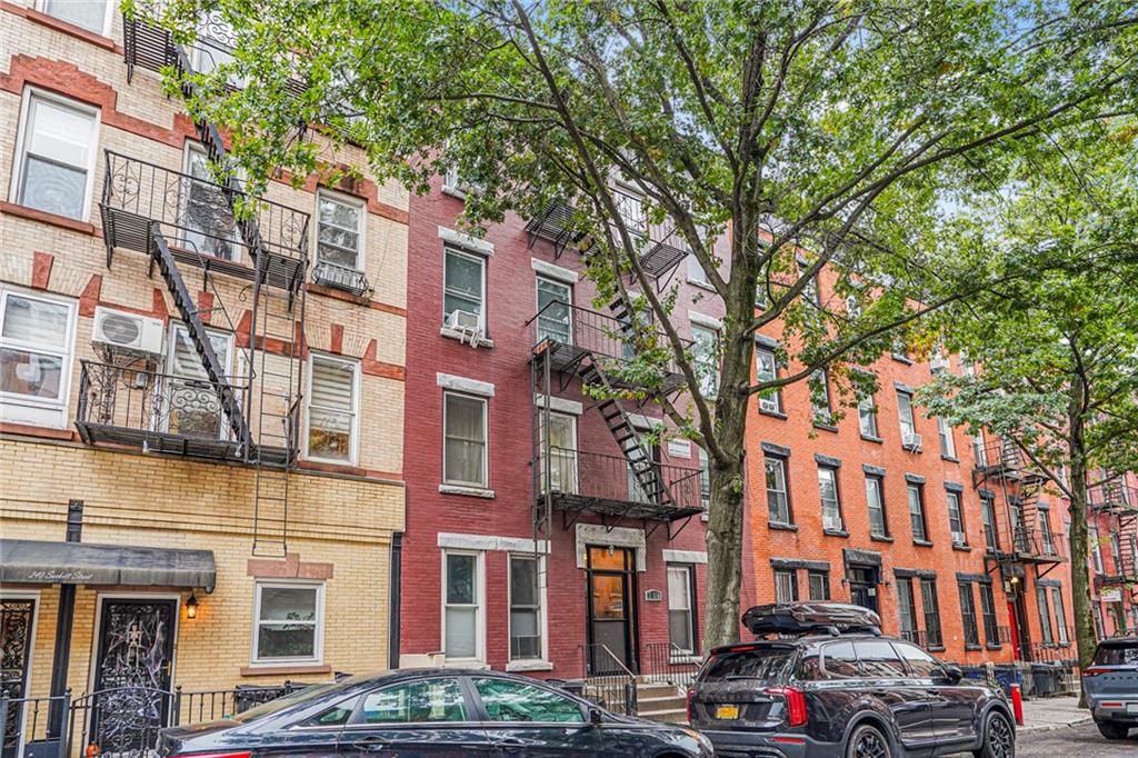 238 Sackett Street Carroll Gardens Brooklyn NY 11231