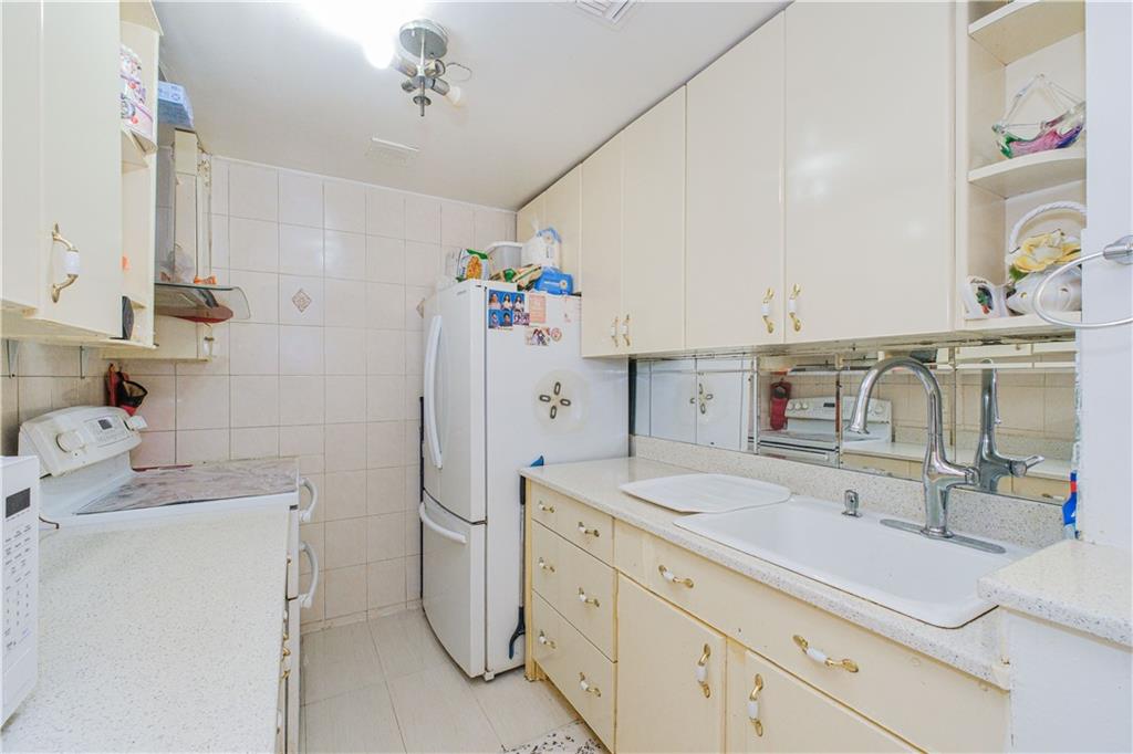 339 Avenue P Bensonhurst Brooklyn NY 11204