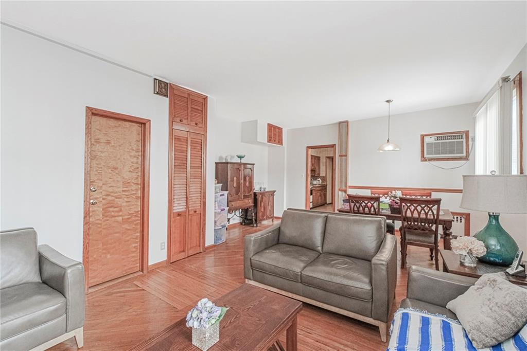 1246 81st Street Dyker Heights Brooklyn NY 11228