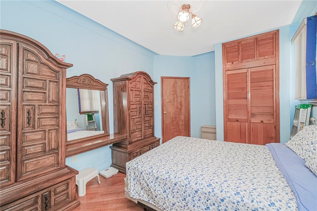 1246 81st Street Dyker Heights Brooklyn NY 11228