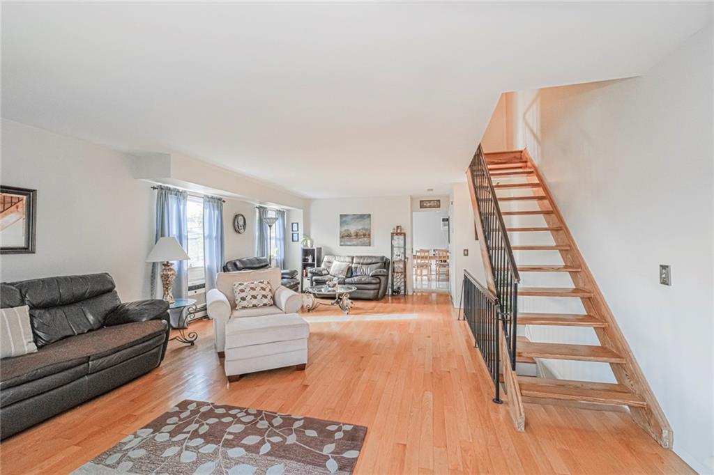 22 Crest Loop Eltingville Staten Island NY 10312