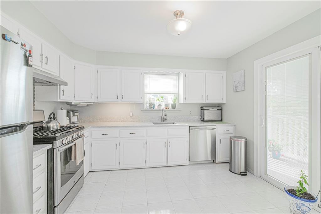 22 Crest Loop Eltingville Staten Island NY 10312