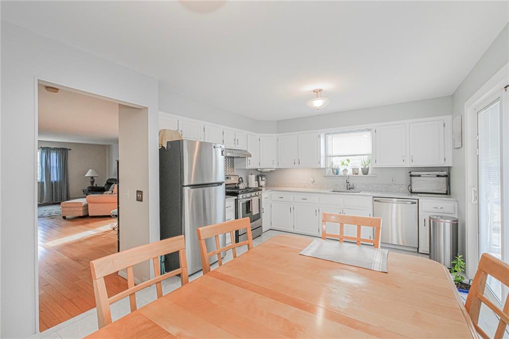 22 Crest Loop Eltingville Staten Island NY 10312