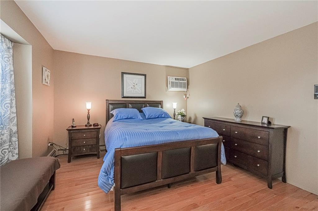 22 Crest Loop Eltingville Staten Island NY 10312