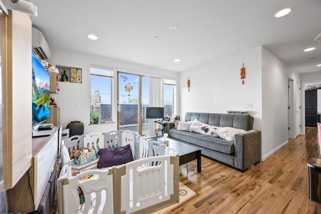 8895 26th Avenue Bath Beach Brooklyn NY 11214