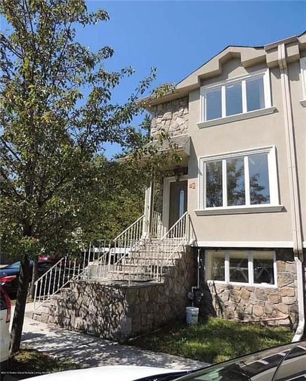 53 Calvanico Lane Travis Staten Island NY 10314