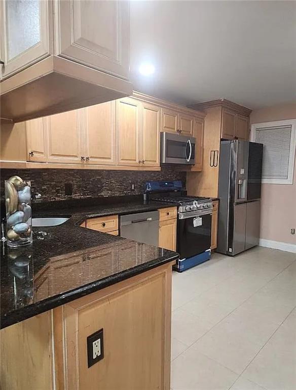 53 Calvanico Lane Travis Staten Island NY 10314