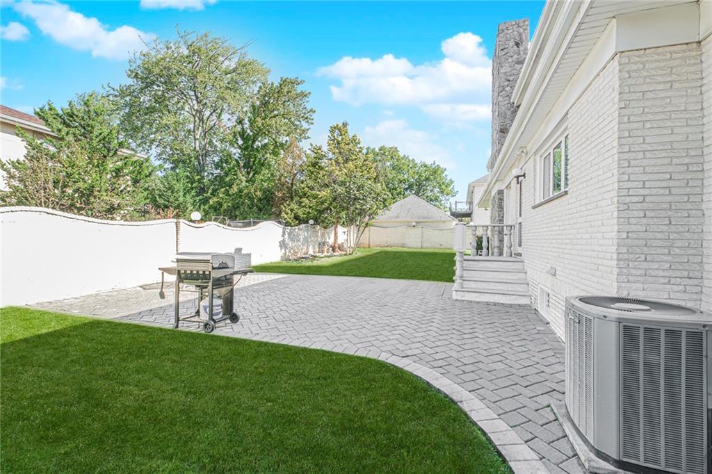 559 Alverson Avenue Woodrow Staten Island NY 10309