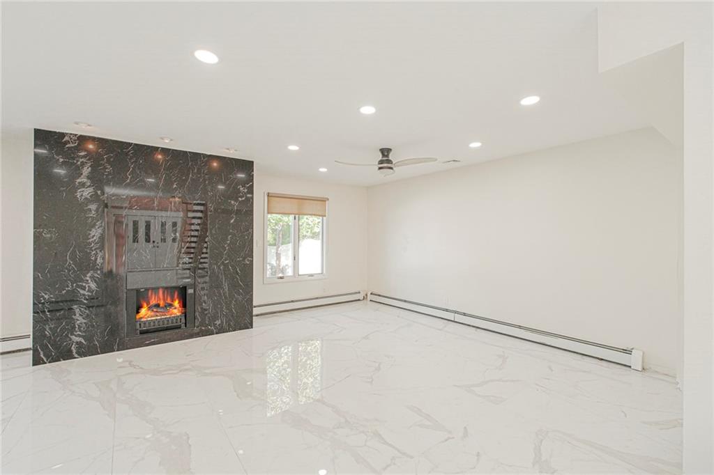 559 Alverson Avenue Woodrow Staten Island NY 10309