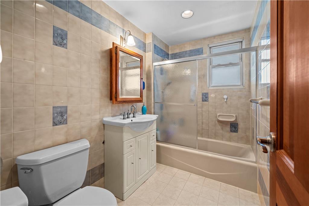 7802 10th Avenue Dyker Heights Brooklyn NY 11228