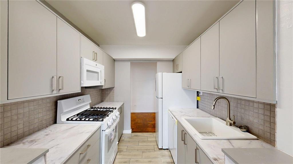 55 Austin Place Staten Island NY 10304