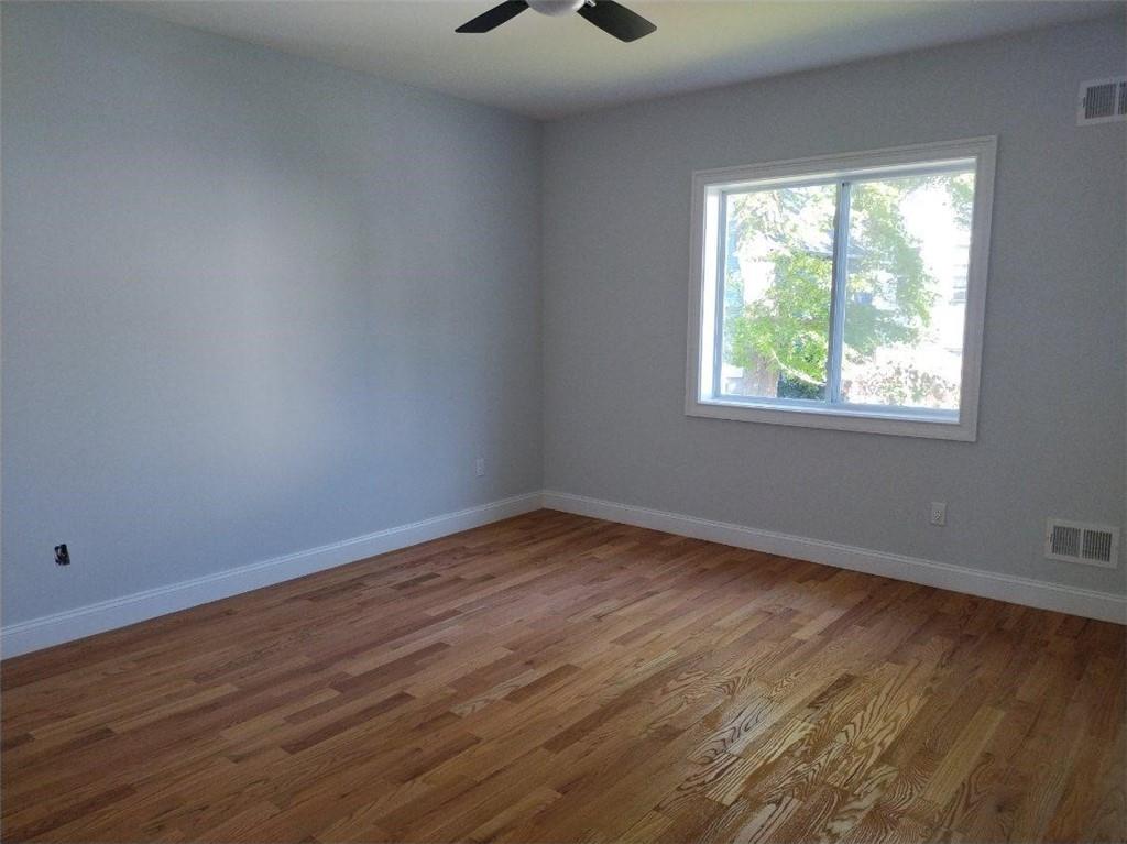 335 Oakland Avenue West Brighton Staten Island NY 10310