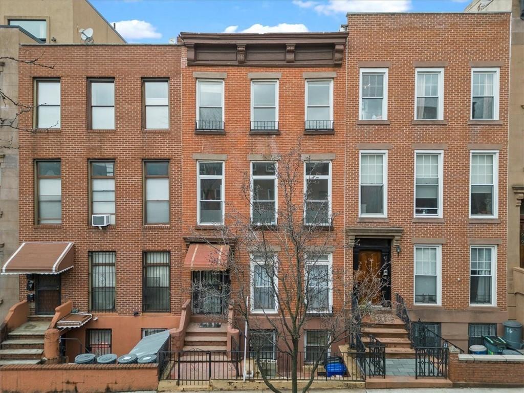 39 Woodhull Street Carroll Gardens Brooklyn NY 11231