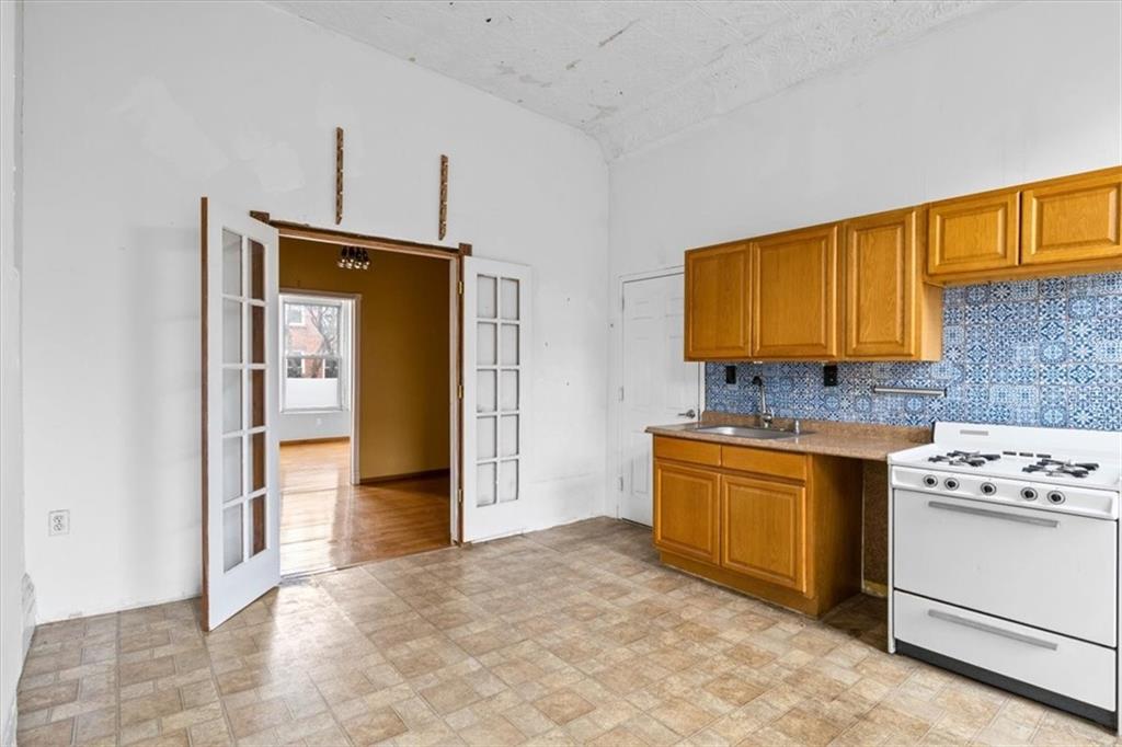 39 Woodhull Street Carroll Gardens Brooklyn NY 11231
