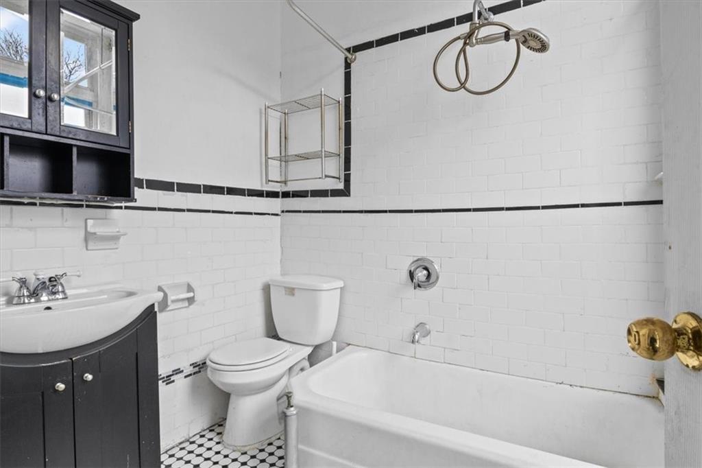 39 Woodhull Street Carroll Gardens Brooklyn NY 11231