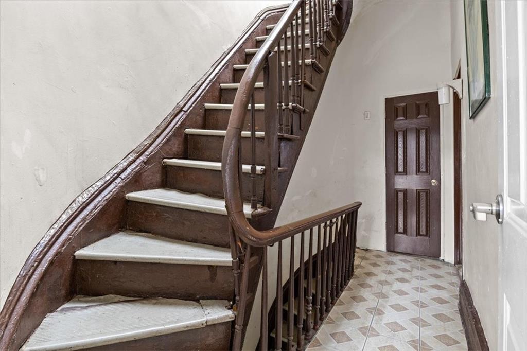 39 Woodhull Street Carroll Gardens Brooklyn NY 11231