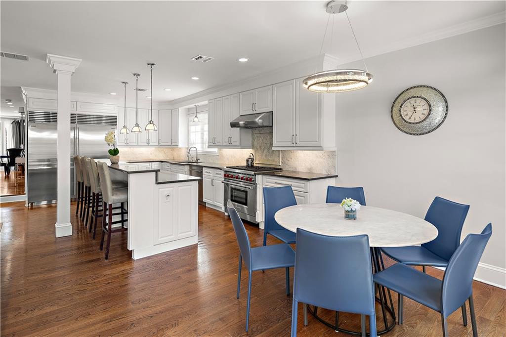 8008 Harbor View Terrace Bay Ridge Brooklyn NY 11209
