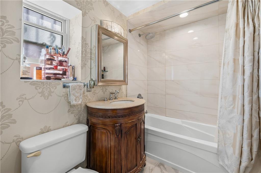 1569 84th Street Dyker Heights Brooklyn NY 11228