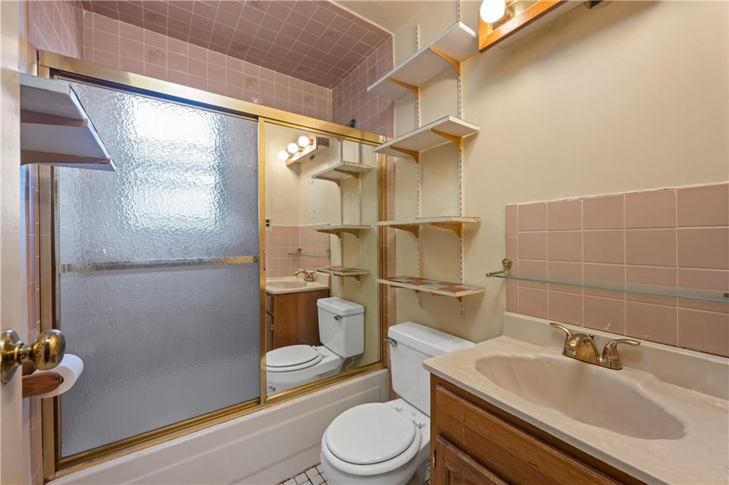 412 Hendrix Street East New York Brooklyn NY 11207