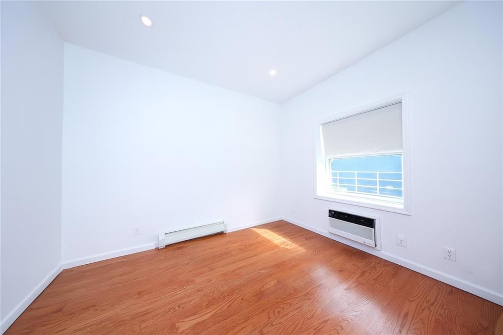 526 Avenue Z Gravesend Brooklyn NY 11223