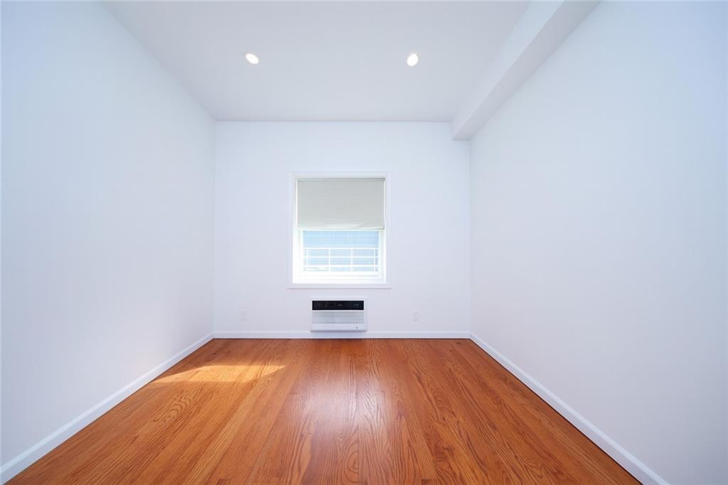 526 Avenue Z Gravesend Brooklyn NY 11223