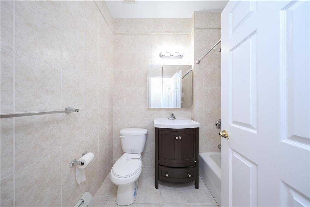 526 Avenue Z Gravesend Brooklyn NY 11223