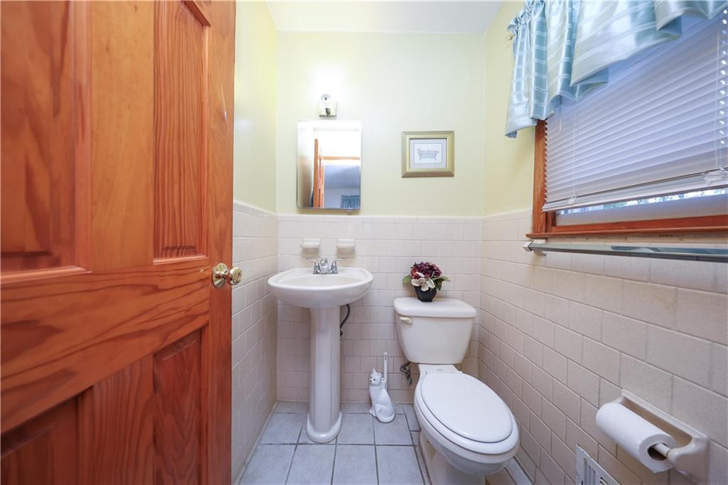157 Exeter Street Great Kills Staten Island NY 10308