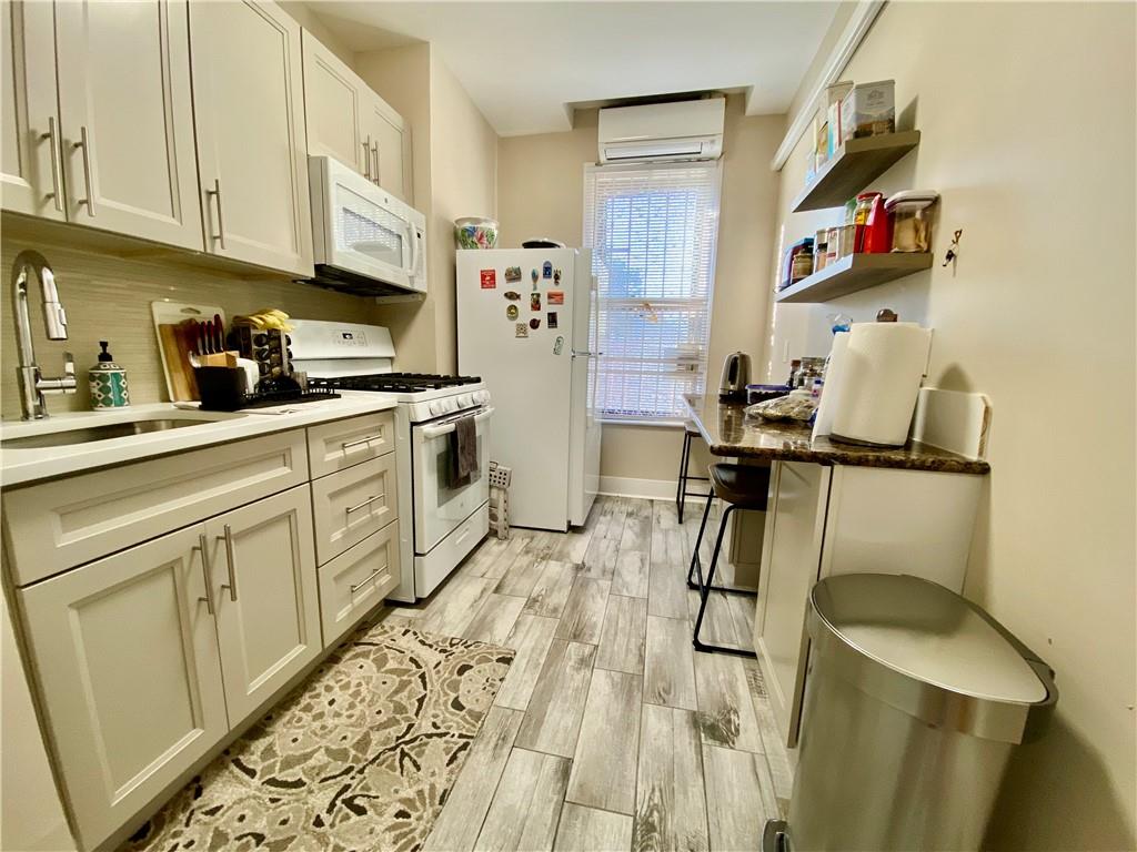 7504 5th Avenue Bay Ridge Brooklyn NY 11209