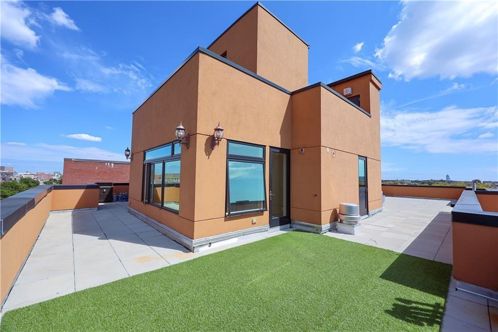 7819 Bay Parkway Bensonhurst Brooklyn NY 11214