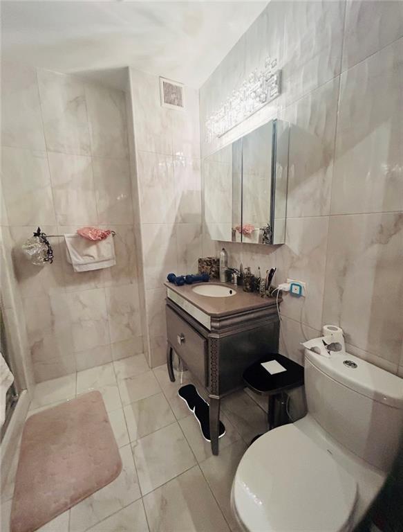 40 Oceana Drive Brighton Beach Brooklyn NY 11235