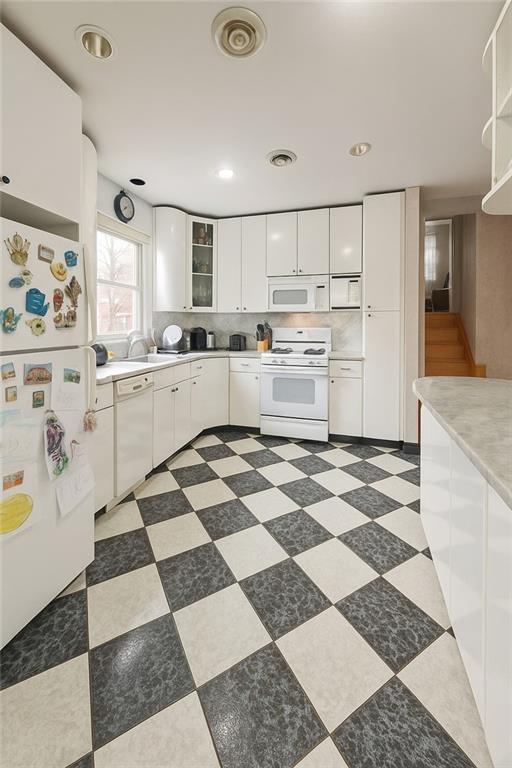 3956 Nostrand Avenue Sheepshead Bay Brooklyn NY 11235