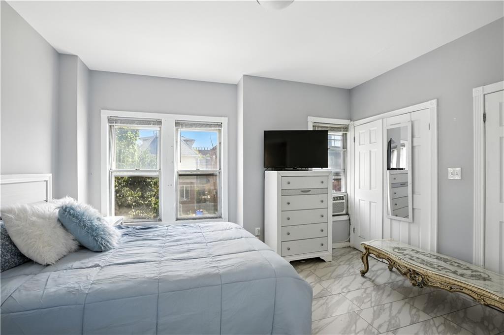 1670 East 8th Street Gravesend Brooklyn NY 11223