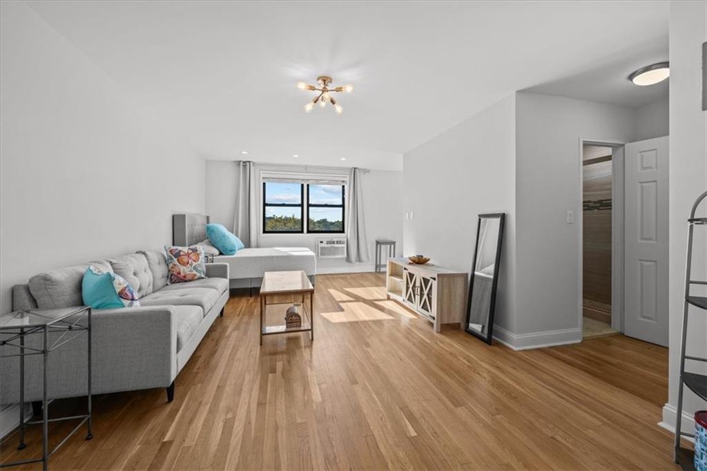 8409 155th Avenue Lindenwood Howard Beach NY 11414