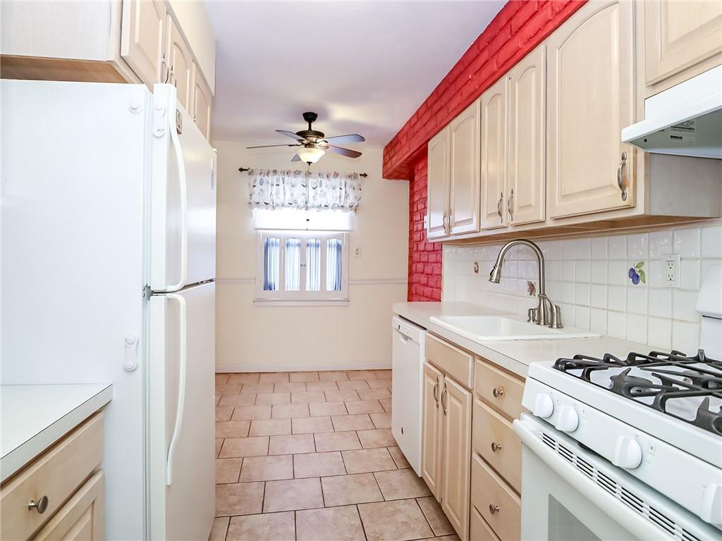 126 Tysens Lane Richmond Town Staten Island NY 10306