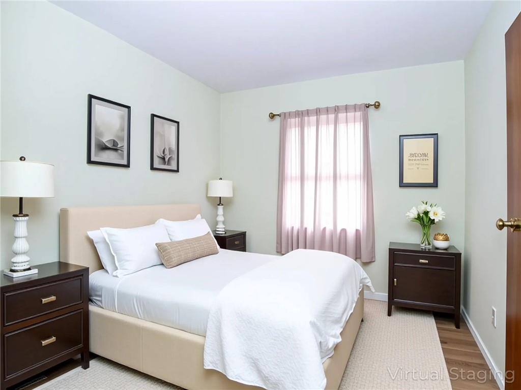 126 Tysens Lane Richmond Town Staten Island NY 10306