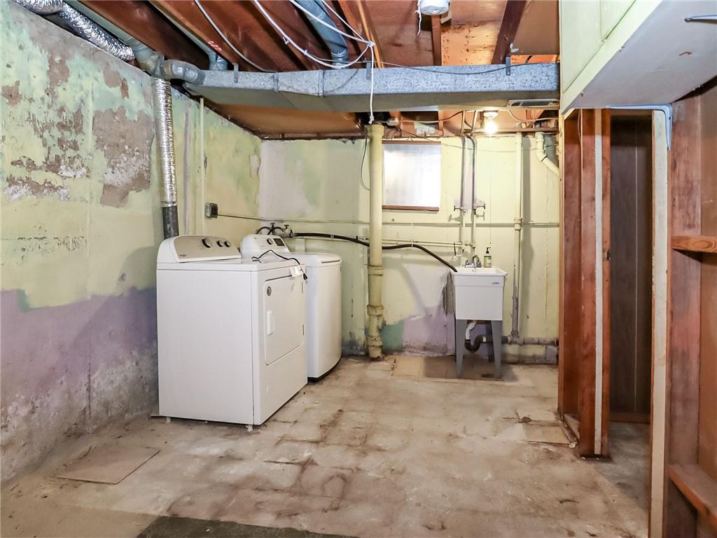 126 Tysens Lane Richmond Town Staten Island NY 10306