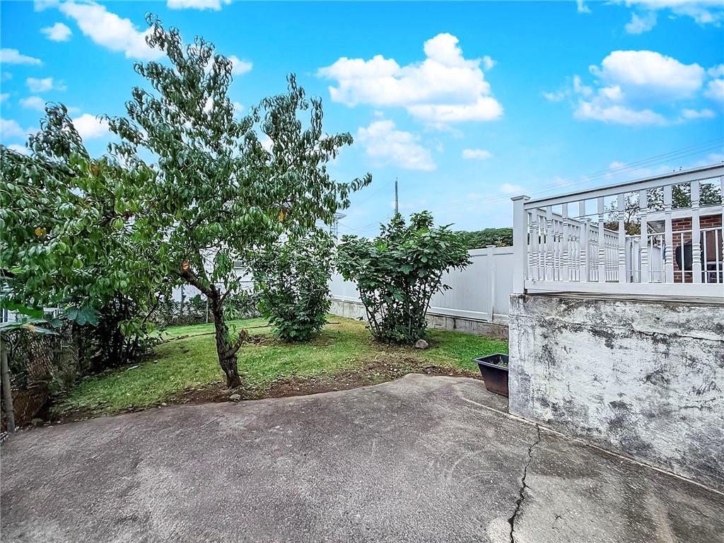 126 Tysens Lane Richmond Town Staten Island NY 10306