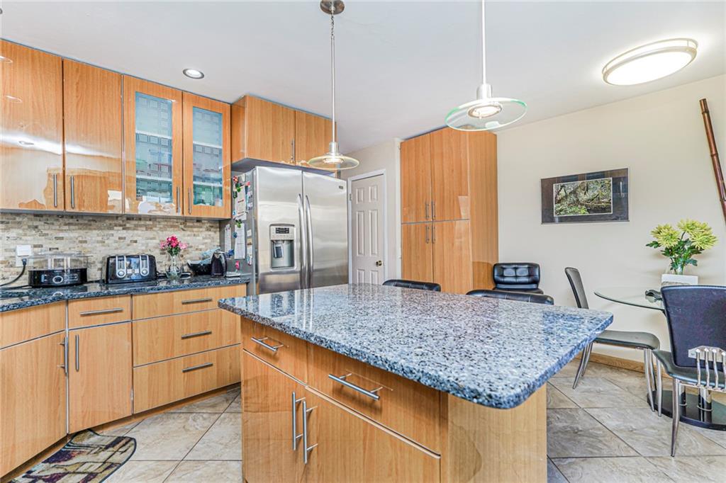 343 Travis Avenue New Springville Staten Island NY 10314
