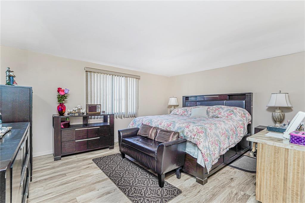 343 Travis Avenue New Springville Staten Island NY 10314