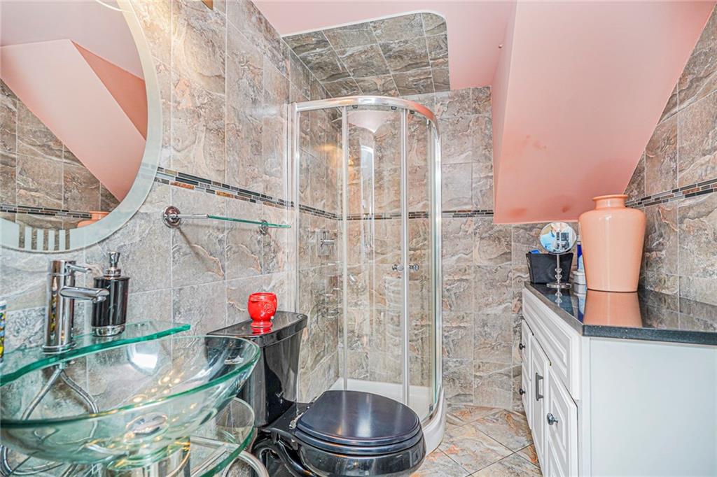 343 Travis Avenue New Springville Staten Island NY 10314