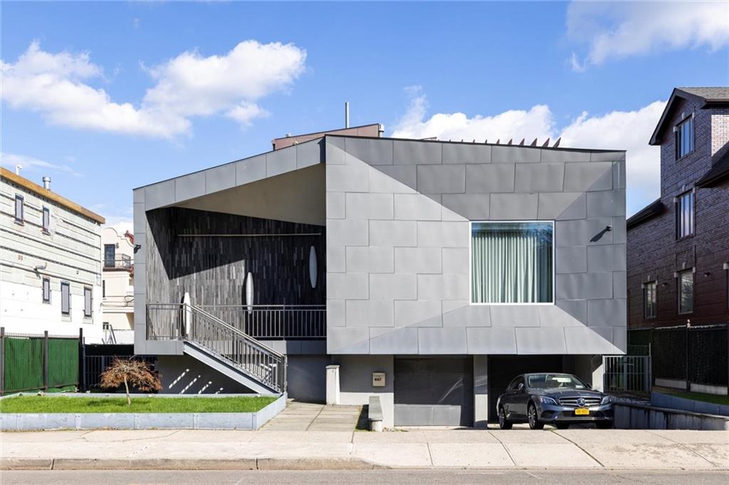 4147 Ocean Avenue Manhattan Beach Brooklyn NY 11235