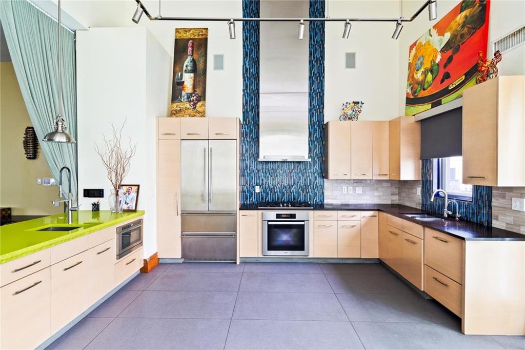 4147 Ocean Avenue Manhattan Beach Brooklyn NY 11235