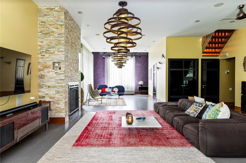 4147 Ocean Avenue Manhattan Beach Brooklyn NY 11235