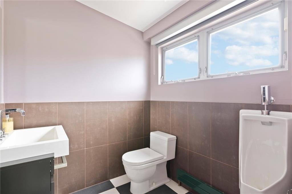 4147 Ocean Avenue Manhattan Beach Brooklyn NY 11235