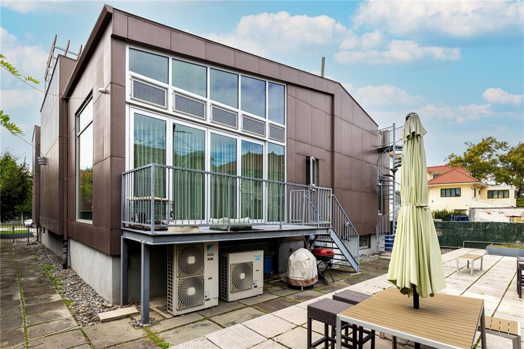 4147 Ocean Avenue Manhattan Beach Brooklyn NY 11235